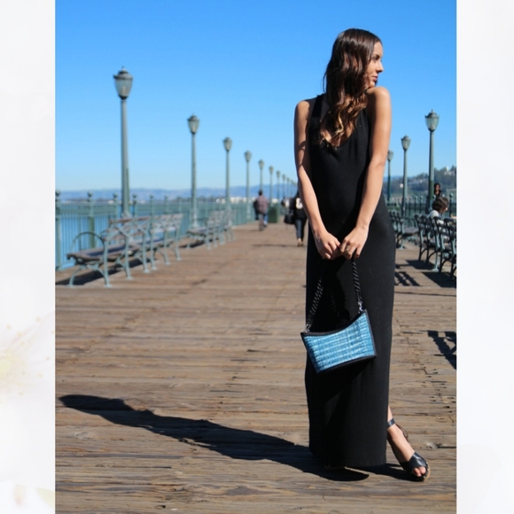 Unique red straw boat purse satin Cambodia Kim Ang - Picture 6 of 6